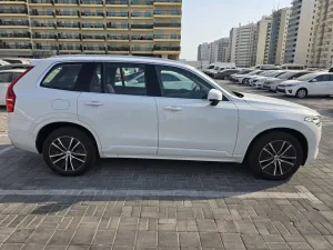 2022 Volvo XC90 Core