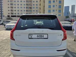 2022 Volvo XC90 Core