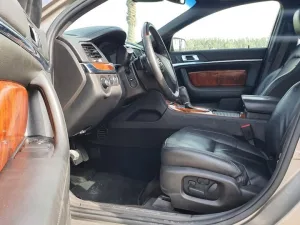 2015 Lincoln MKS No Trim