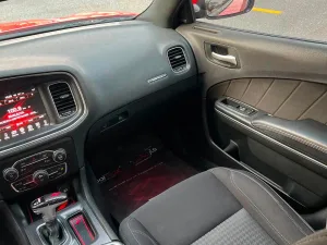 2017 Dodge Charger SXT