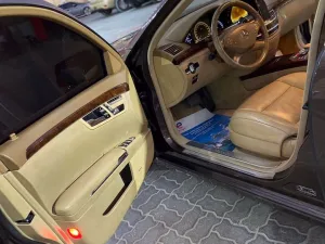2012 Mercedes-Benz S-Class S300