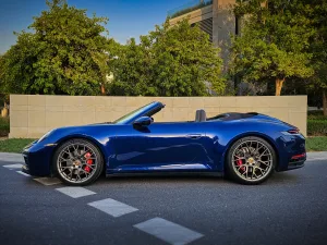 2020 Porsche 911 Carrera