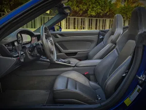 2020 Porsche 911 Carrera