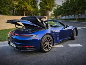 2020 Porsche 911 Carrera