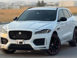 2017 Jaguar F-Pace Prestige