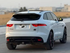 2017 Jaguar F-Pace Prestige