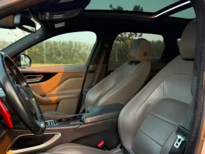 2017 Jaguar F-Pace Prestige