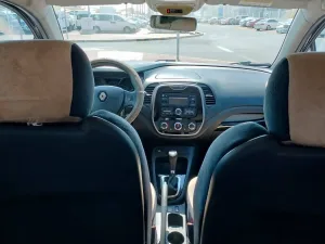 2016 Renault Captur S Edition