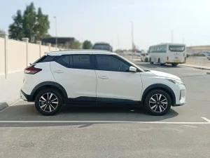 2022 Nissan KICKS S