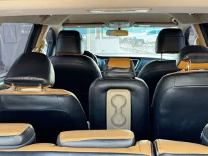 2016 Kia Carnival LX with Seat Package