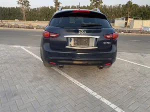 2020 Infiniti QX70 V6