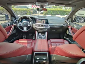 2022 BMW X6 M50i
