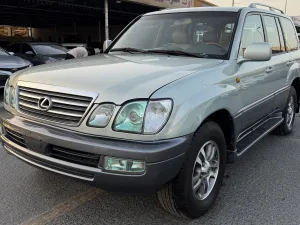 2005 Lexus LX 470