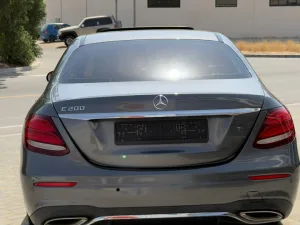 2018 Mercedes-Benz E-Class E200