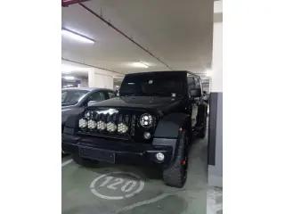 2015 Jeep Wrangler Unlimited in Dubai used car