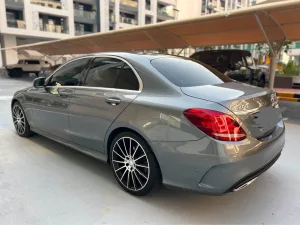 2018 Mercedes-Benz C-Class C200