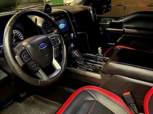 2019 Ford F150 Lariat
