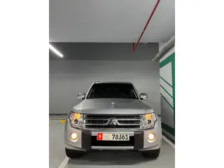 2011 Mitsubishi Pajero in Abu Dhabi used car