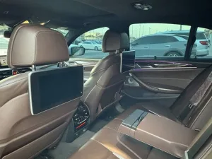 2018 BMW 5-Series 540i