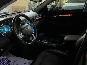 2023 JAC J7 No Trim