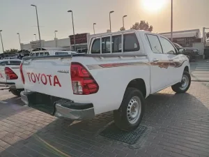 2017 Toyota Hilux SR