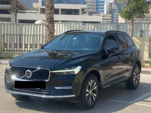 2023 Volvo XC60 Momentum
