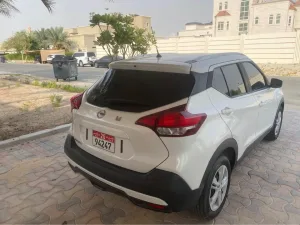 2020 Nissan KICKS S