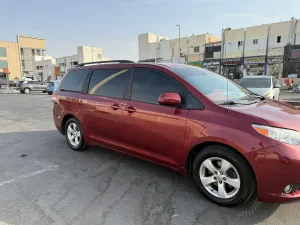 2011 Toyota Sienna