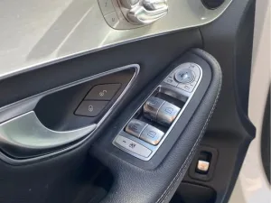 2018 Mercedes-Benz C-Class C300