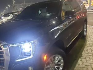 2022 GMC Yukon SLE