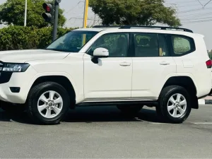 2023 Toyota Land Cruiser Grand Touring
