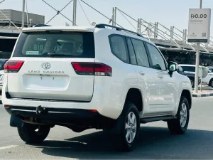 2023 Toyota Land Cruiser Grand Touring