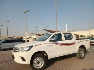 2021 Toyota Hilux in Sharjah used car