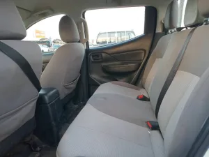2021 Mitsubishi L200 double-cab