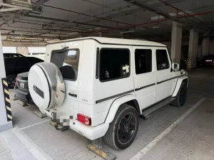 2017 مرسيدس-بنز الفئة - G G63 AMG