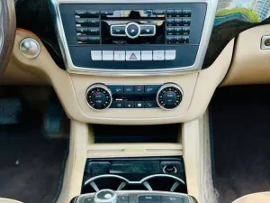 2013 مرسيدس-بنز ام ال ML350