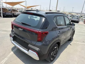 2025 كيا سونيت EX
