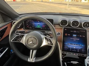 2025 مرسيدس-بنز آلفئة - C C300