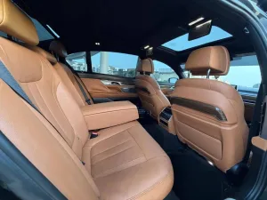 2017 بي أم دابليو الفئة - 7 740Li