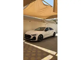 2025 Audi A5 في Dubai سيارة مستعملة