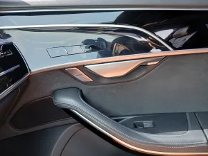 2022 اودي آي ٨ quattro 55 TFSI