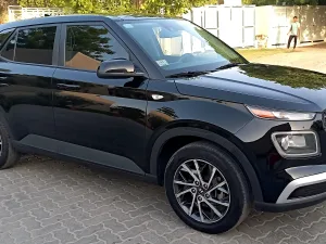 2020 هيونداي فينيو SE
