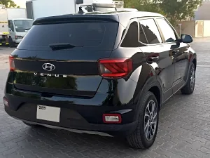2020 هيونداي فينيو SE