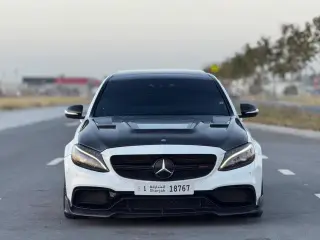 2015 Mercedes-Benz C63 AMG في Sharjah سيارة مستعملة
