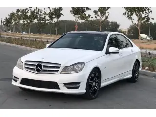 2014 Mercedes-Benz C-Class في Sharjah سيارة مستعملة