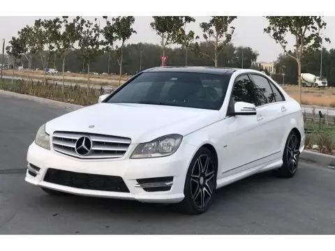 2014 مرسيدس-بنز آلفئة - C C200