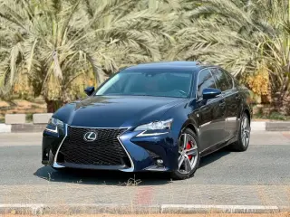 2017 Lexus GS في Dubai سيارة مستعملة