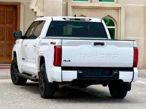 2024 تويوتا تندرا SR5