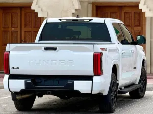 2024 تويوتا تندرا SR5