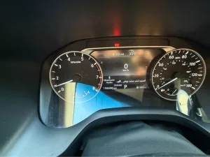 2021 نيسان روج SV